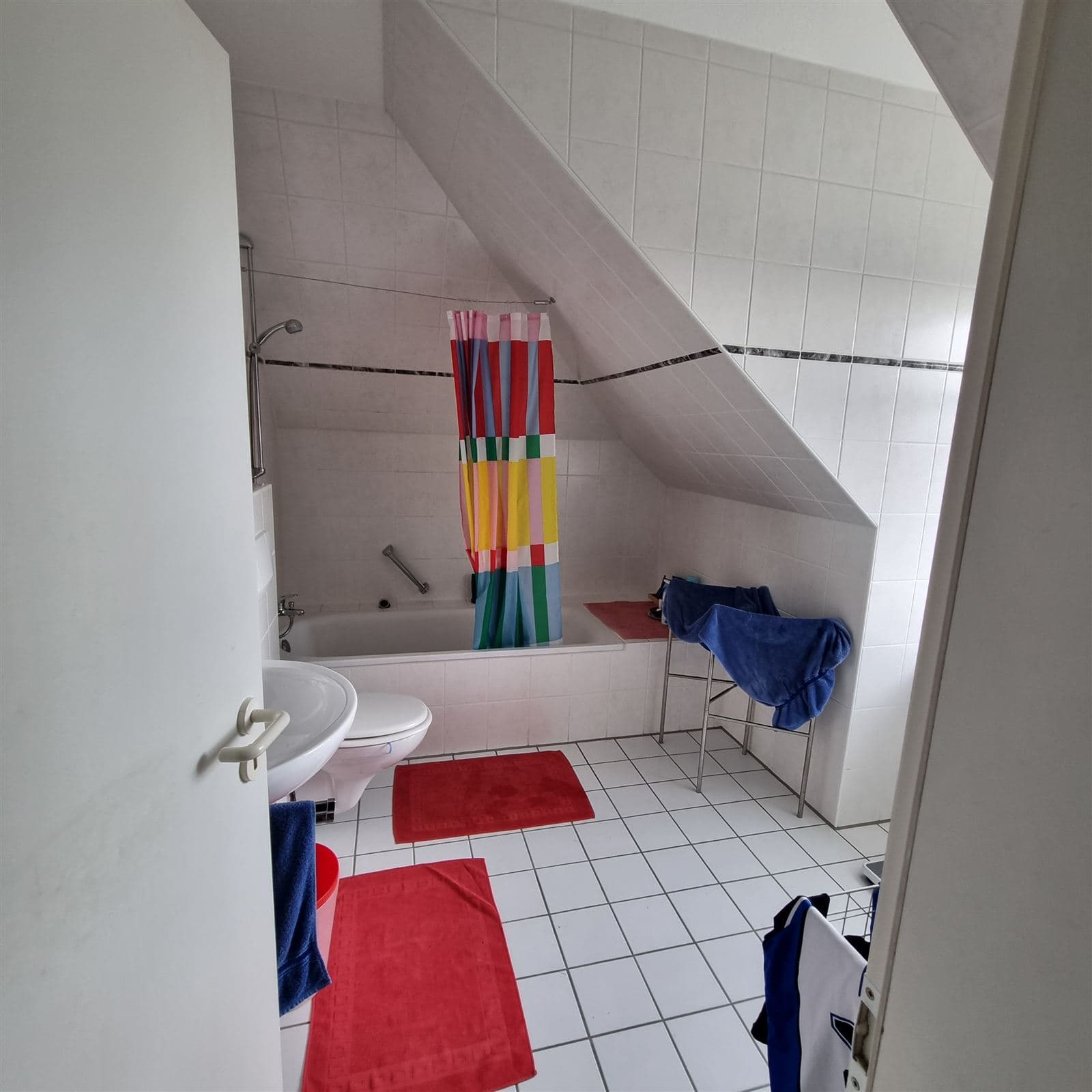 Badezimmer mit Wanne