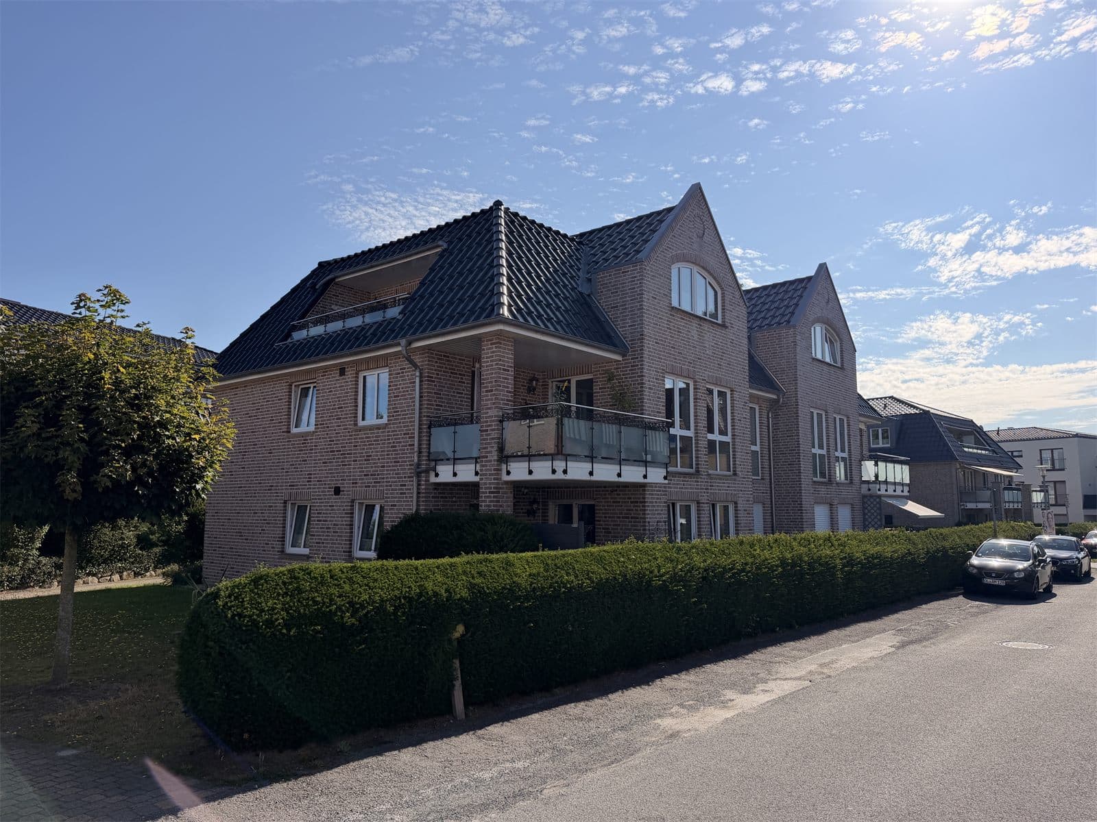 Vollvermietetes Mehrfamilienhaus · 5 Wohneinheiten